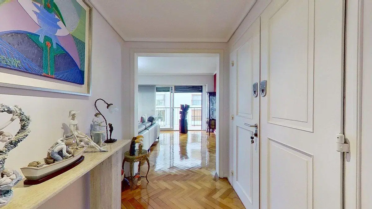 VENTA 4 AMB BELGRANO PISO CATEGORÍA BALCÓN COCHERA 5