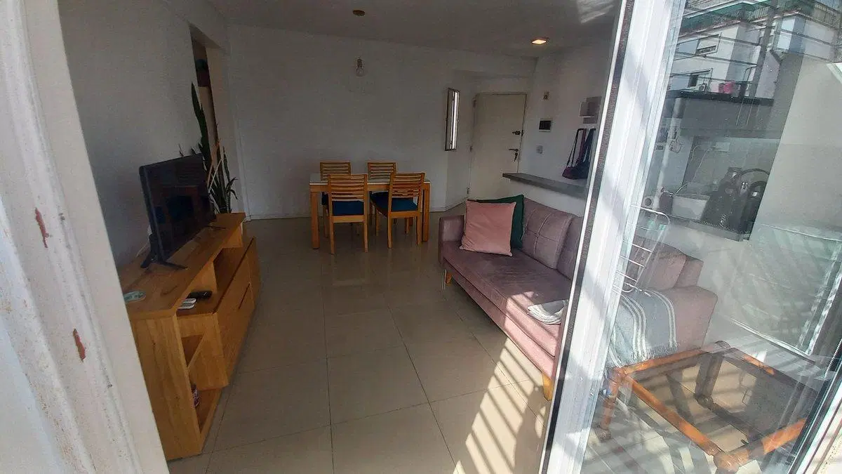 VENTA DEPTO 2 AMB VILLA GRAL MITRE FRENTE BALCÓN 2