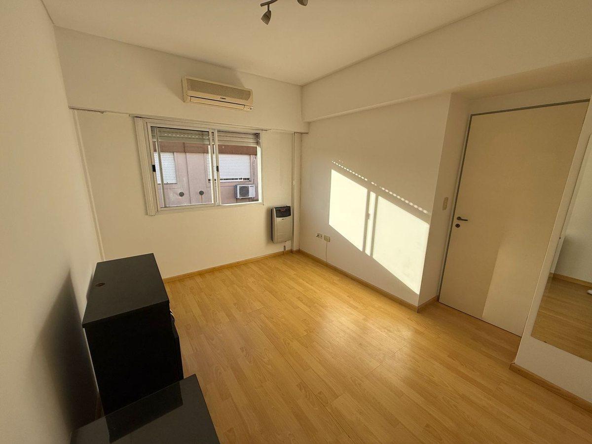 VENTA DEPTO 2AMB COCHERA TERRAZA LAVADERO LUMINOSO