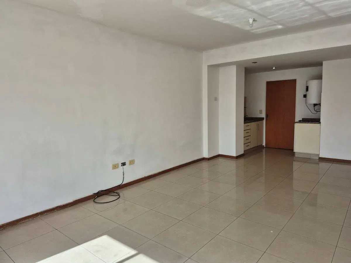 ALQ MONOAMBIENTE V.URQUIZA BALCON APTO PROFESIONAL 5