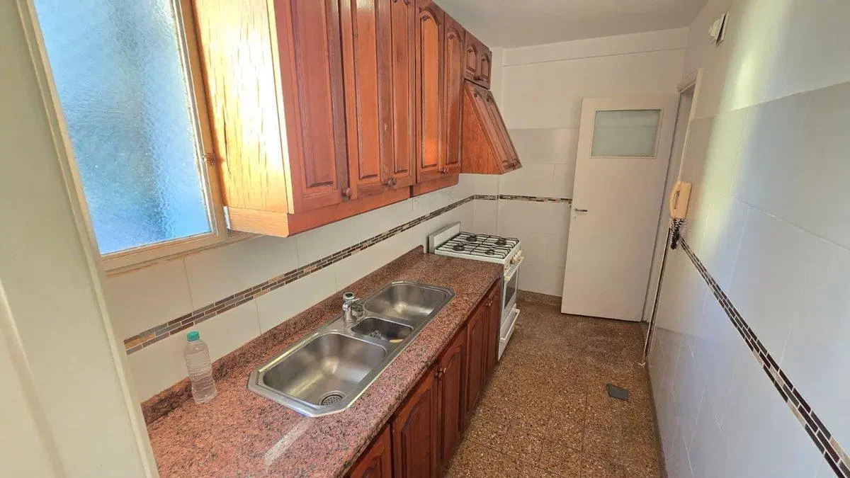 VENTA DEPARTAMENTO 3 AMB + DEPENDENCIA CABALLITO 5