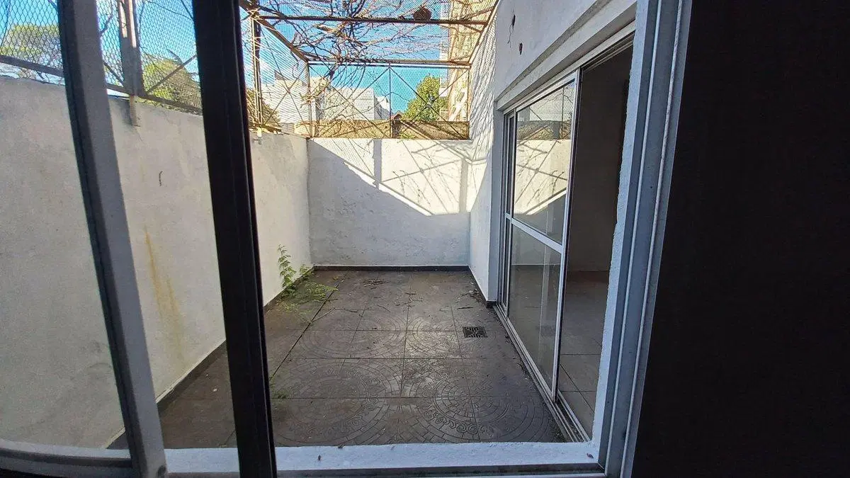 VENTA PH 2 AMBIENTES VILLA LURO 2 PATIOS LAVADERO 5