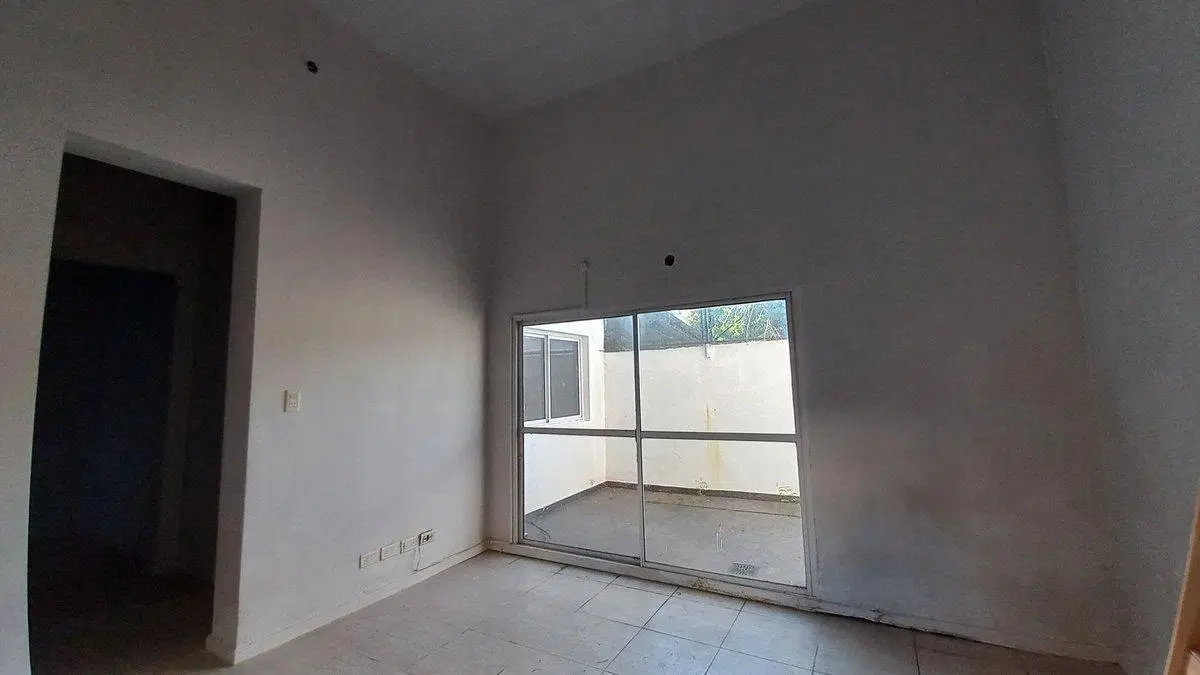 VENTA PH 2 AMBIENTES VILLA LURO 2 PATIOS LAVADERO 4