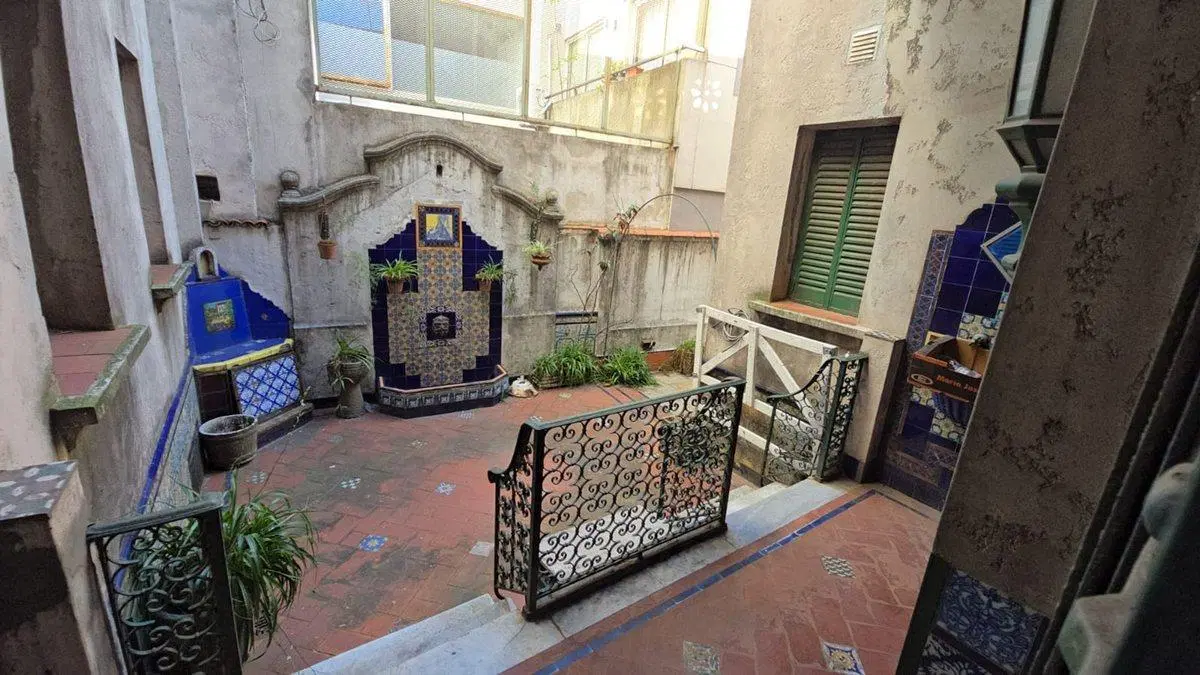VENTA CASA 5 AMBIENTES 360M2 CUB VILLA DEL PARQUE 5
