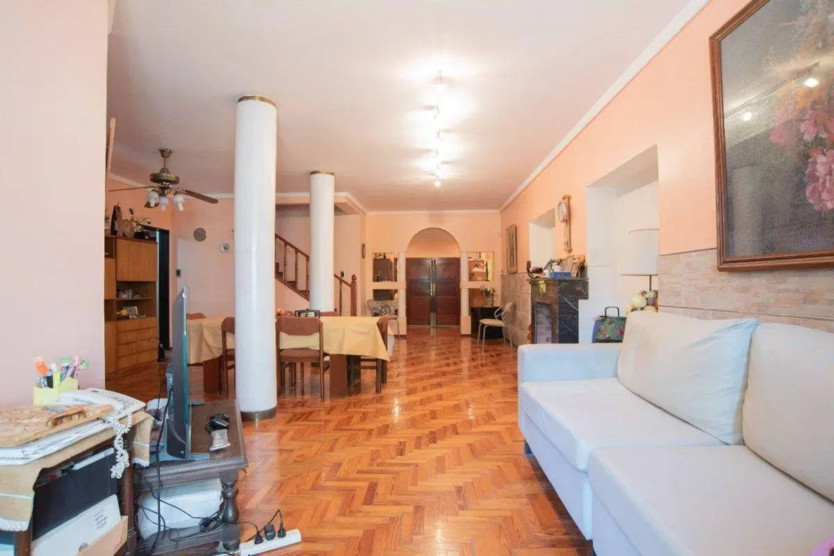 VENTA CASA 5 AMB VELEZ SARFIELD PILETA QUINCHO 4
