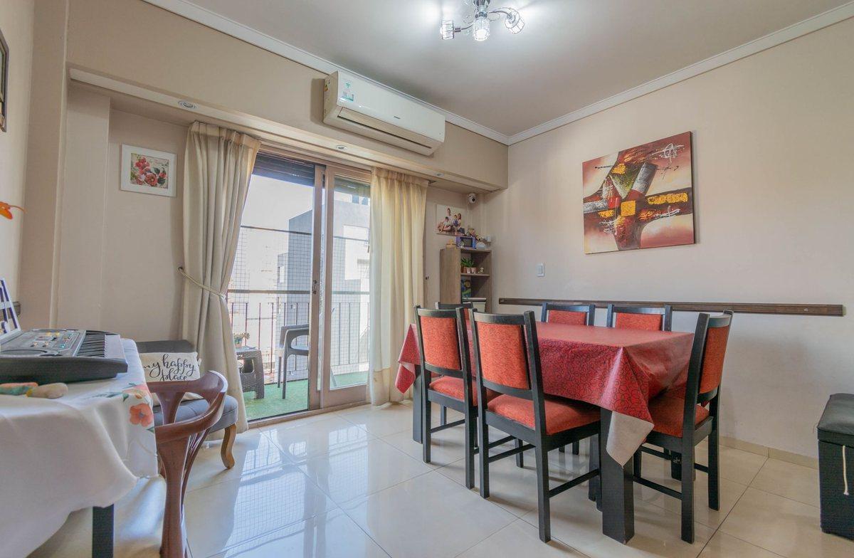 DEPTO EN VENTA 4 AMB MONTE CASTRO BALCÓN APTO CRED