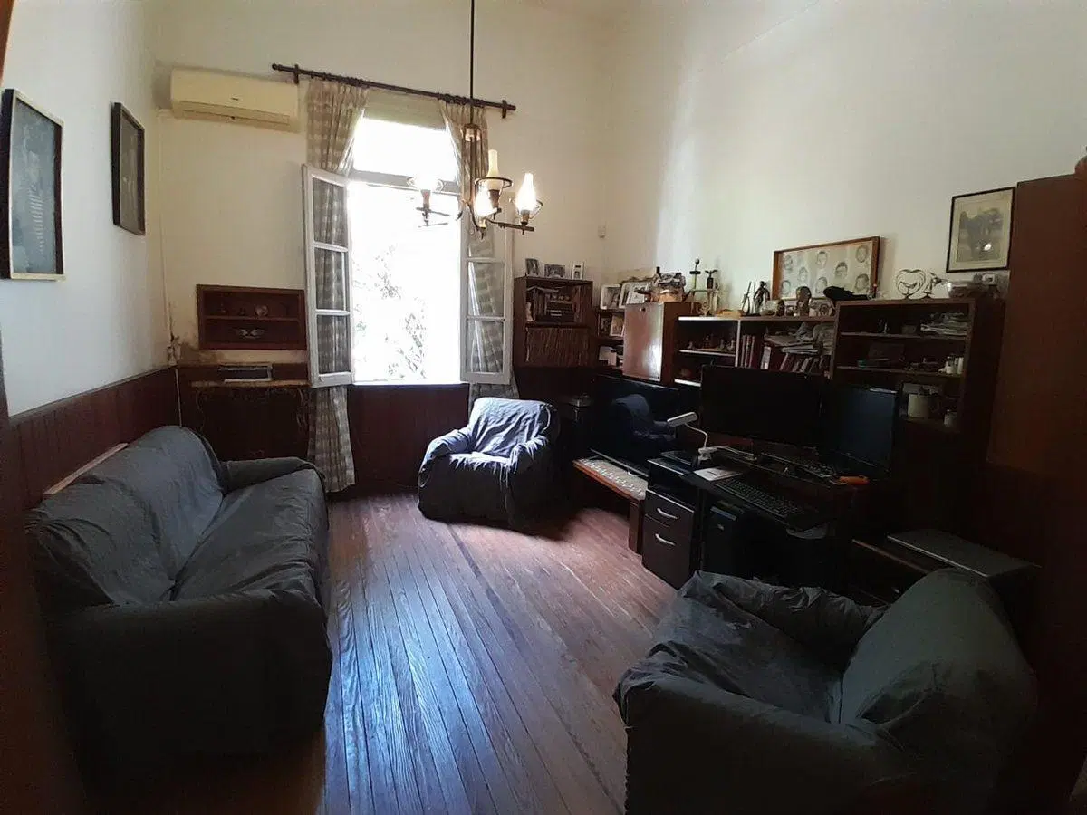 VENTA CASA RESIDENCIAL 5 AMB/COCHERA REFACCIONAR 4