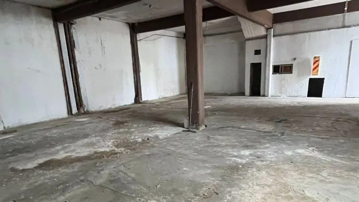 Galpon en Alquiler Villa Dominico ingreso 2 calles 2