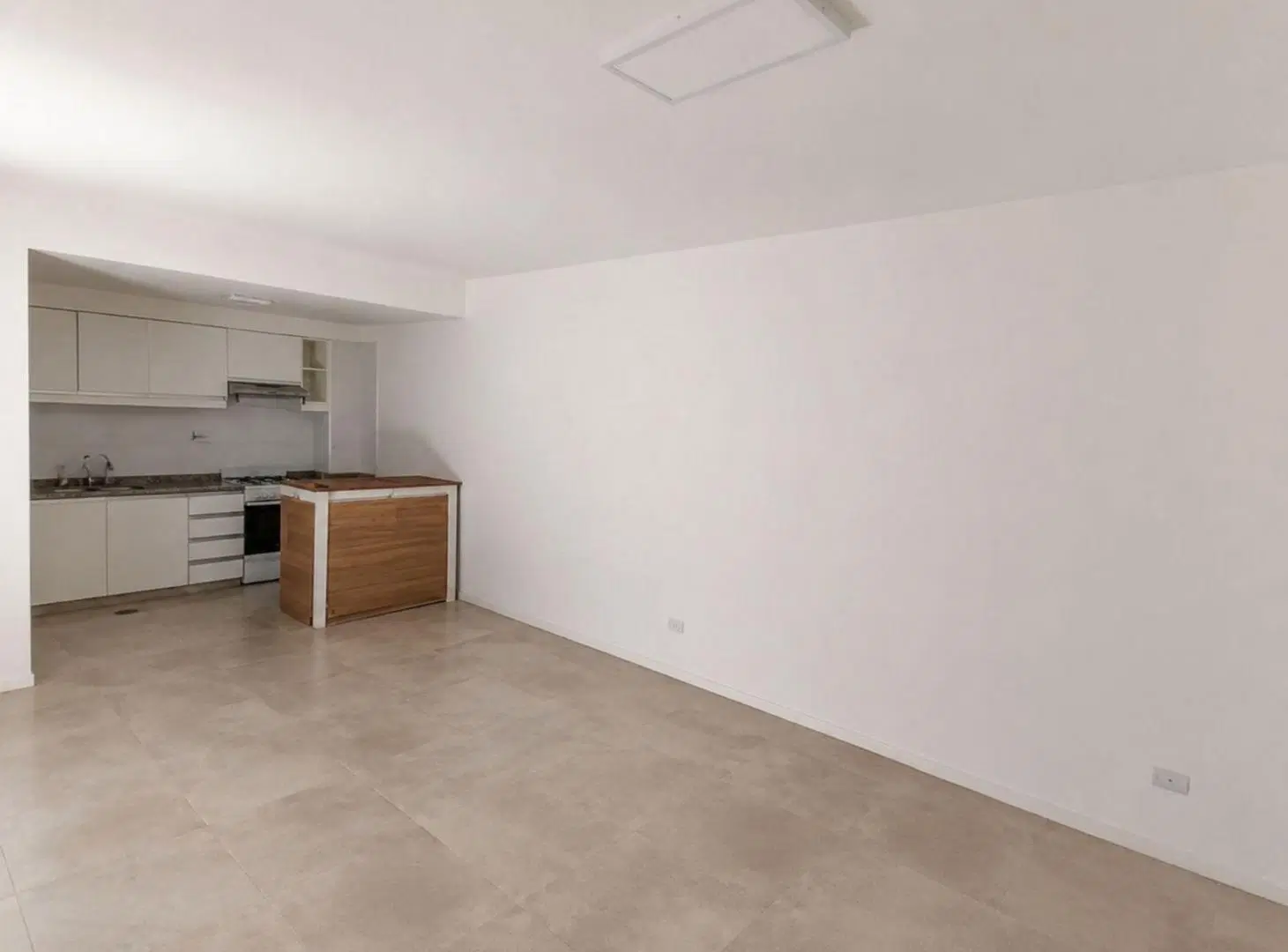 Venta 2 Ambientes con Patio en Almagro 5