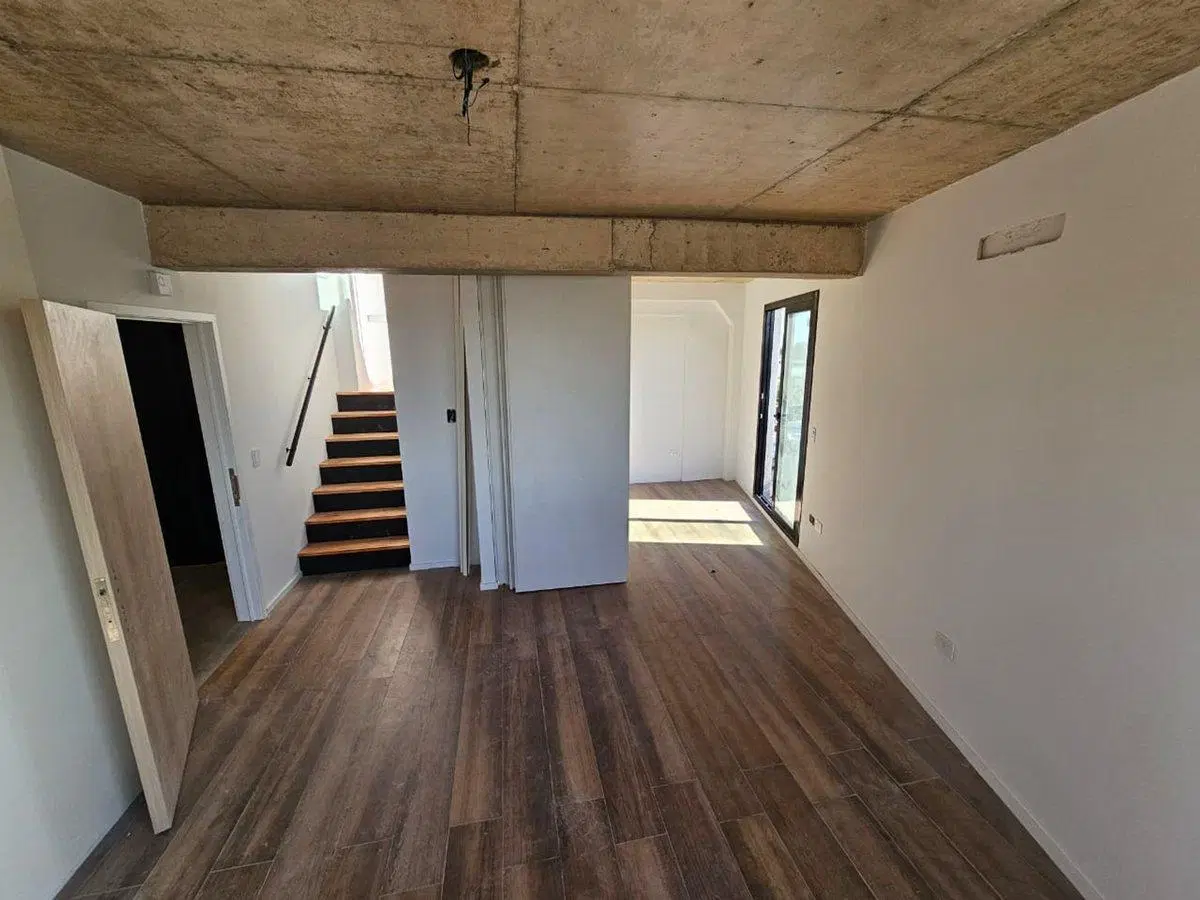 VENTA DÚPLEX 3 AMB. CHACARITA BALCÓN TERRAZA FTE. 5