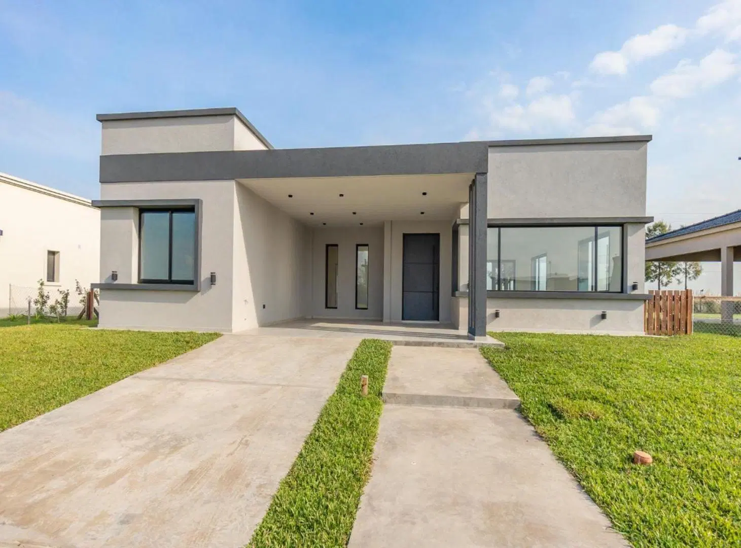 CASA EN VENTA 4 AMB BARRIO SAN LUCAS CANNING 2