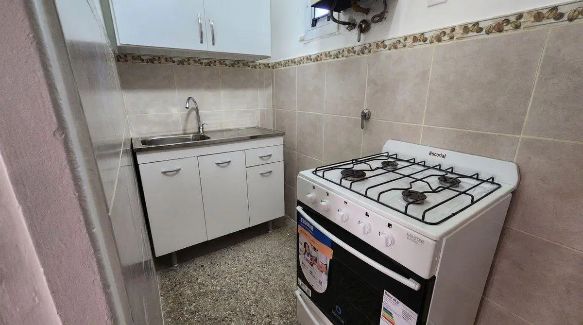 VENTA DEPTO MONOAMB BALCON BALVANERA APTO CREDITO 4