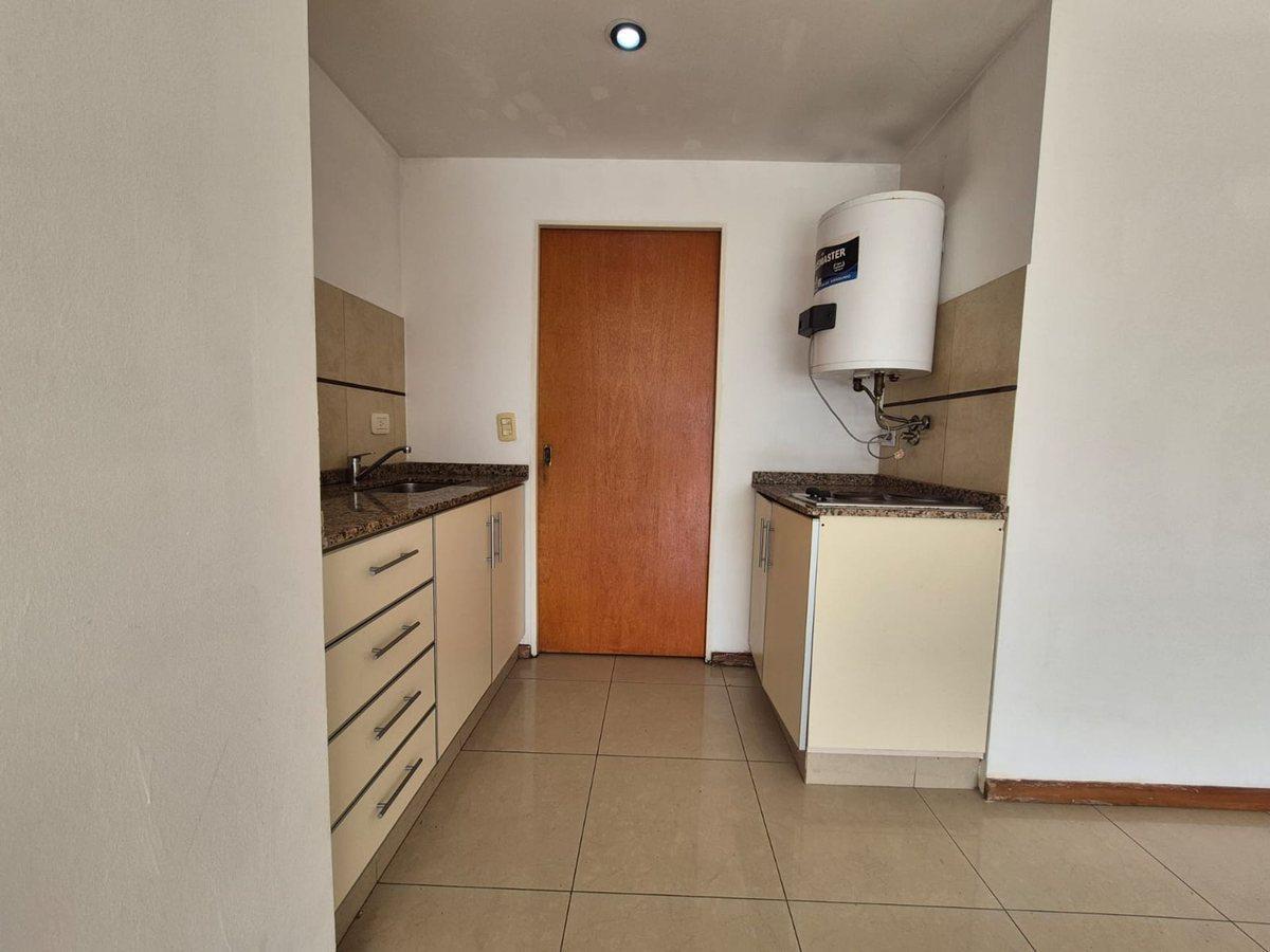 Foto de ALQ MONOAMBIENTE V.URQUIZA BALCON APTO PROFESIONAL, imagen 3