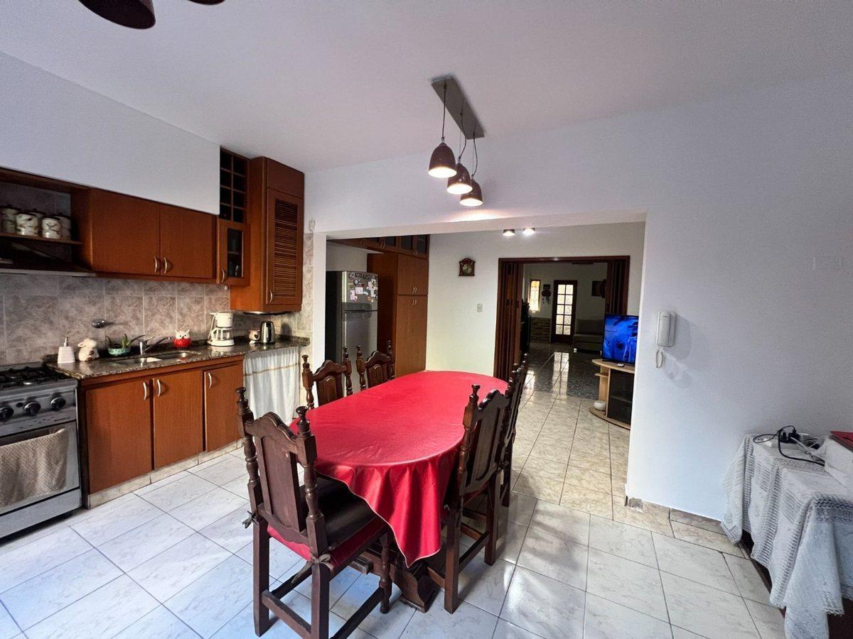 Foto de VENTA PH 4AMB V.LUZU S/EXP COCHERA.JARDIN.PLAYROOM, imagen 4