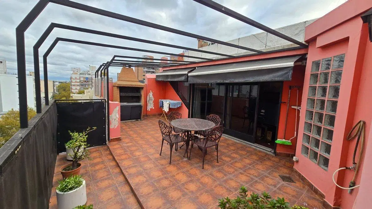 VENTA DEPTO 2 AMBI BALCON TERRAZA COCHERA RAMOS 3