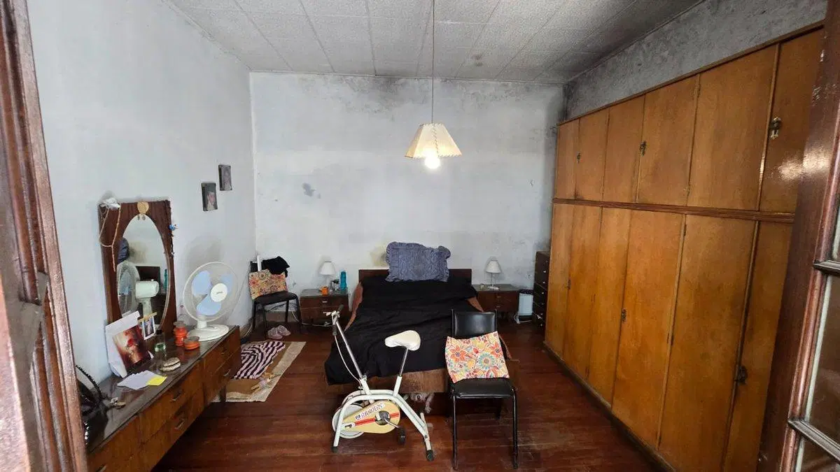 VENTA CASA 5 AMBIENTES PATIO TERRAZA LINIERS 2