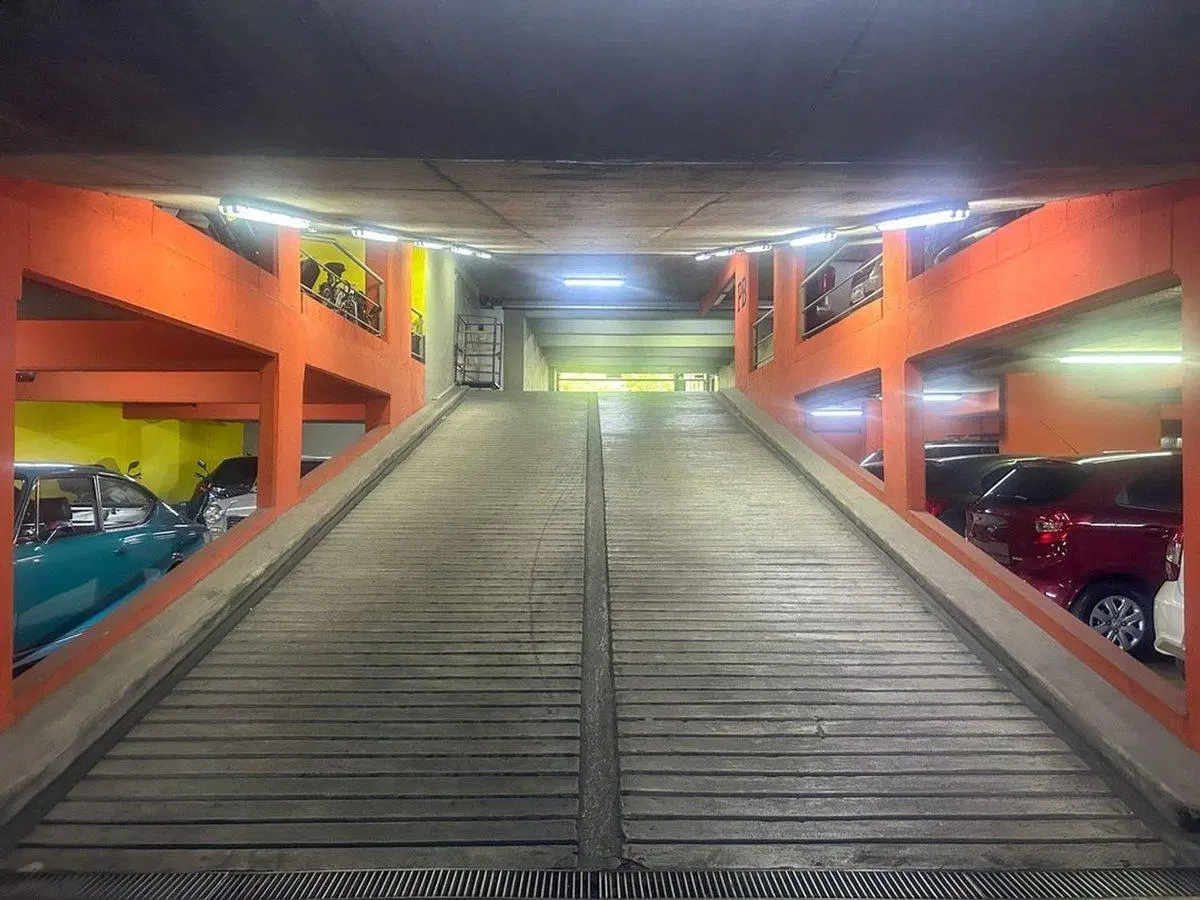 VENTA COCHERA FIJA CUBIERTA SEGURIDAD 24HS 4