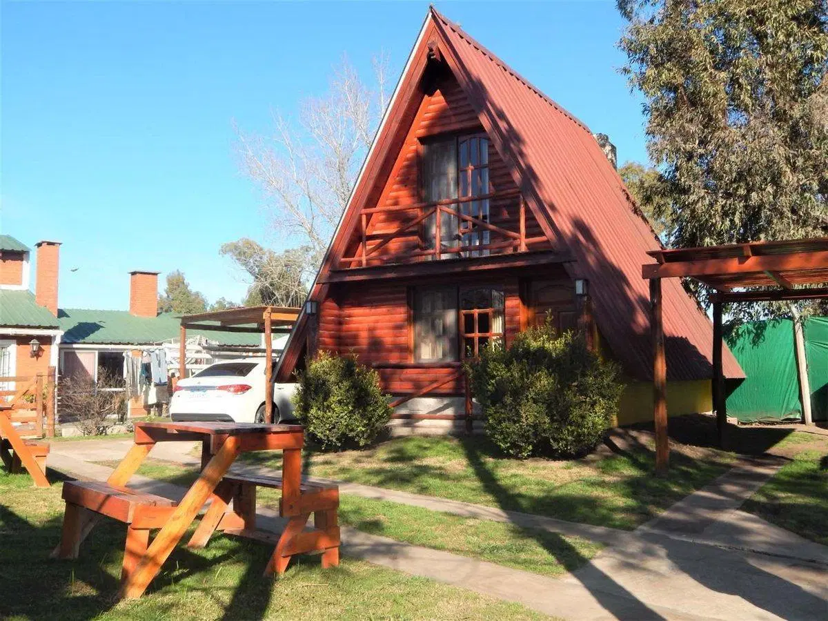 CASA + 2 CABAÑAS VENTA 5 AMB SAN MIGUEL DEL MONTE 2