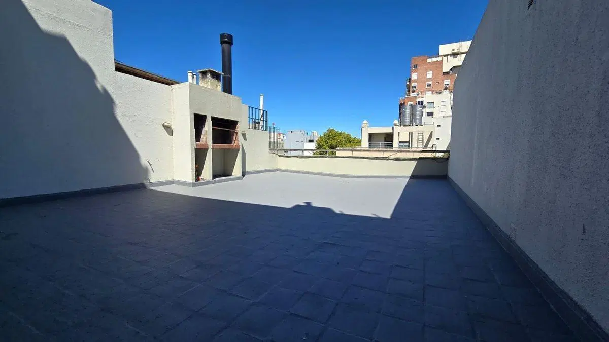 VENTA DEPTO 2 AMB CON BALCON V.URQUIZA. APTO CRED. 5