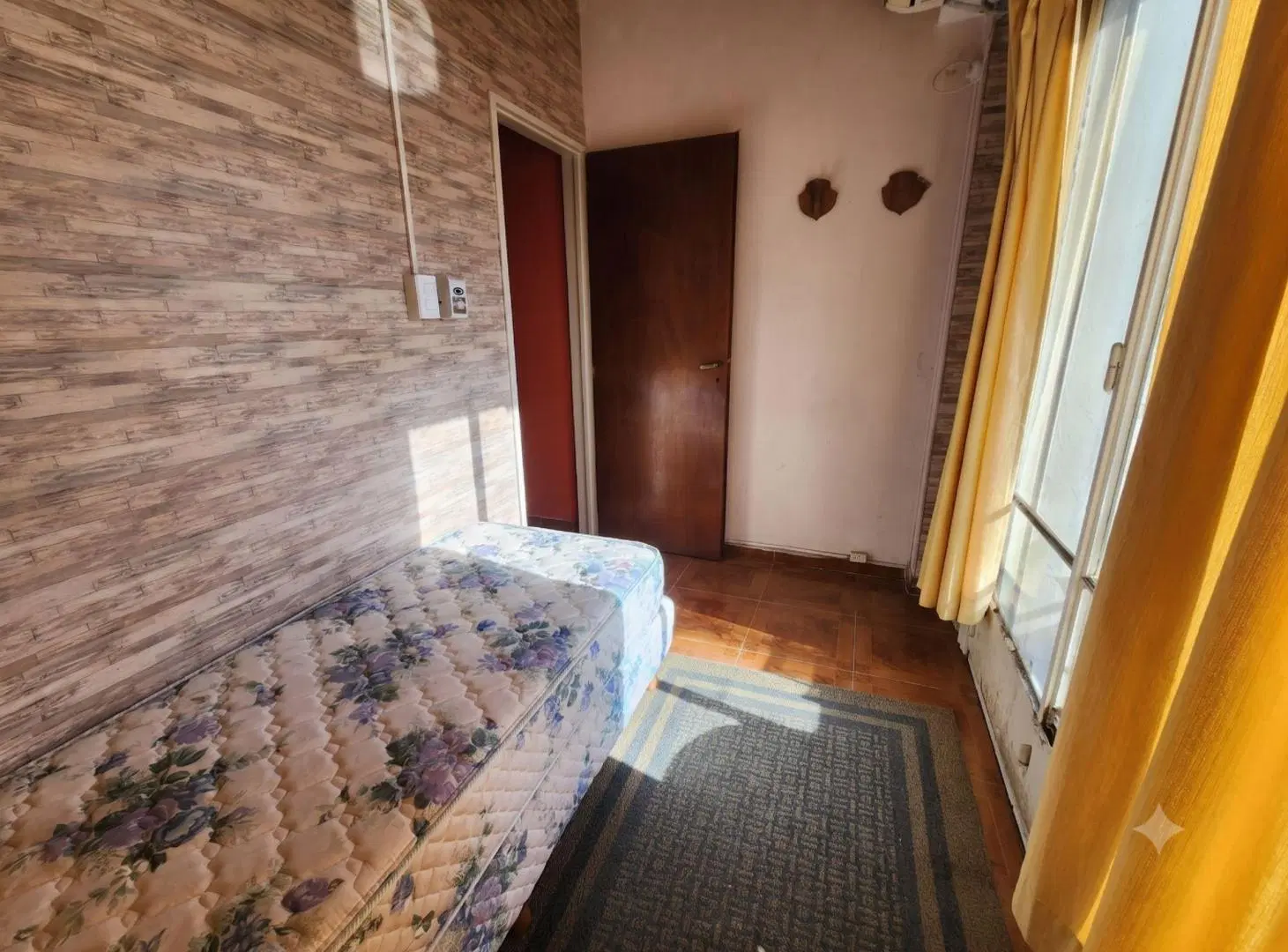 ALQUILER DEPARTAMENTO TRES AMBIENTES CON BALCON 4