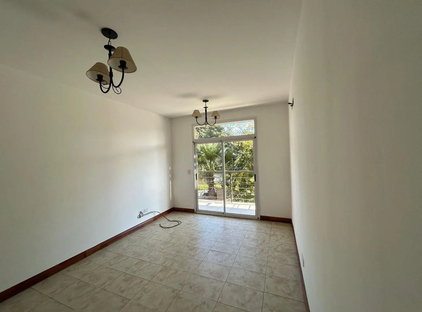 DEPTO 2 AMB. EN MORENO C/ COCHERA Y AMENITIES 3