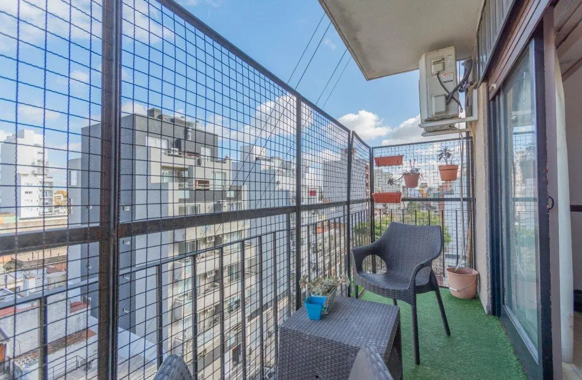DEPTO EN VENTA 4 AMB MONTE CASTRO BALCÓN APTO CRED 5