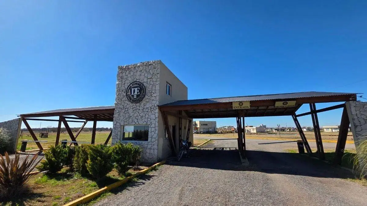 VENTA TERRENO 300M2 FINCAS DON EUGENIO 2 RODRIGUEZ 3
