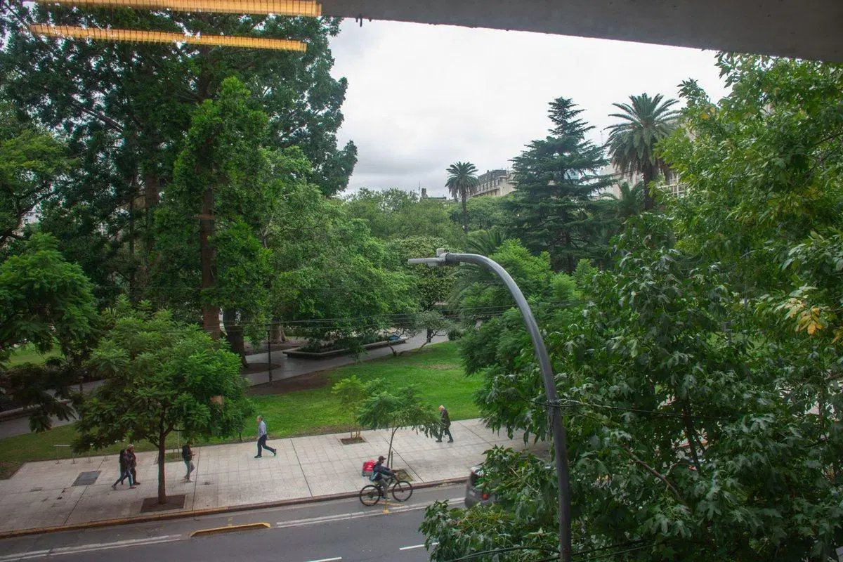 ALQUILER OFICINA PREMIUM TRIBUNALES  PLAZA LAVALLE 8