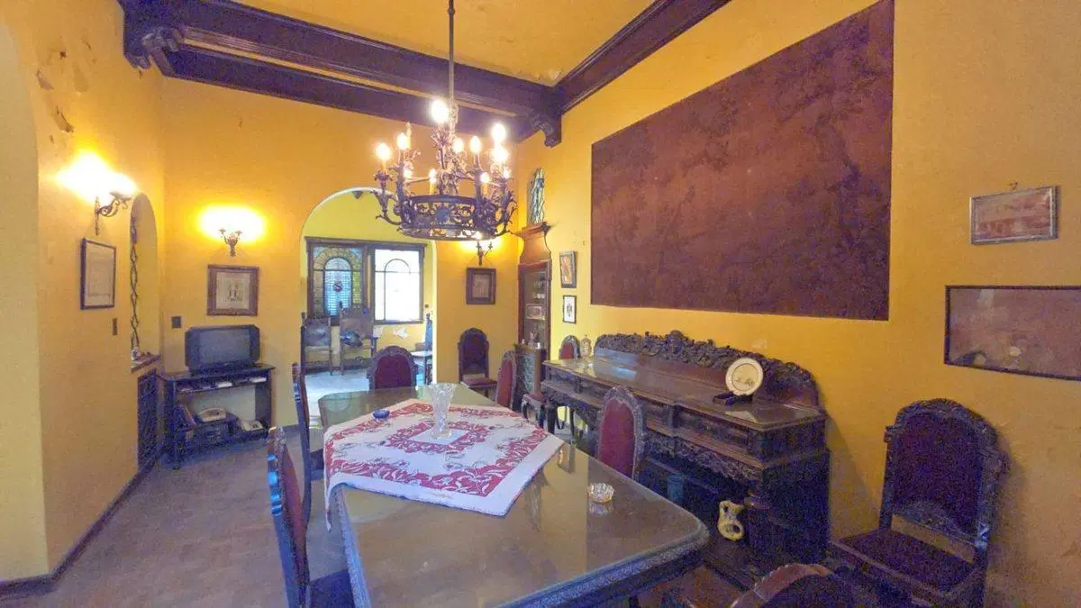 VENTA CASA 5 AMBIENTES 360M2 CUB VILLA DEL PARQUE 2