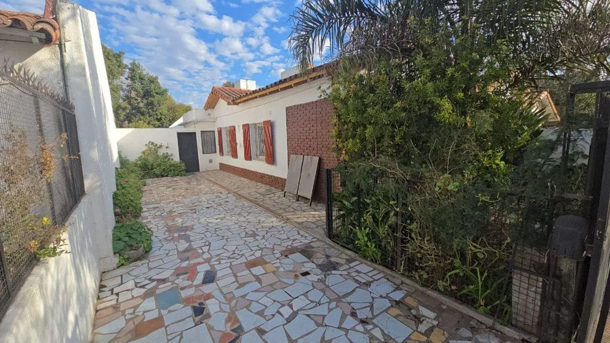 VENTA CASA 4 AMB PASO DEL REY PATIO PARRILLA 4
