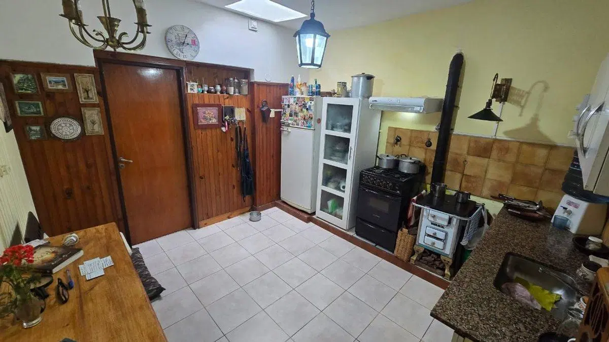 VENTA CASA 4 AMB PASO DEL REY PATIO PARRILLA 2
