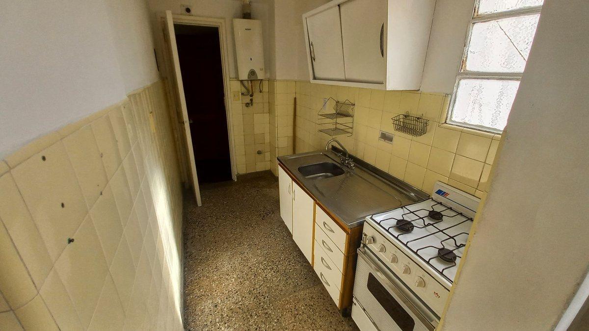 Foto de VENTA DEPARTAMENTO 2 AMBIENTES MONSERRAT LAVADERO, imagen 5