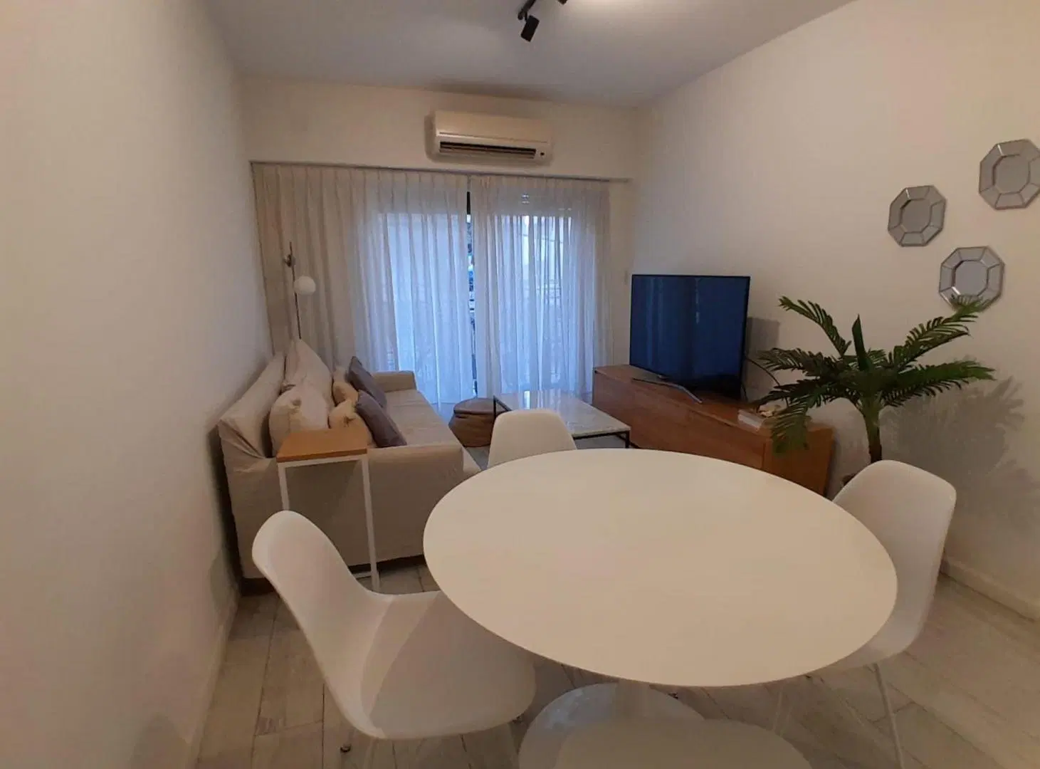 VENTA 3 AMBIENTES. FLORES. APTO CREDITO 8