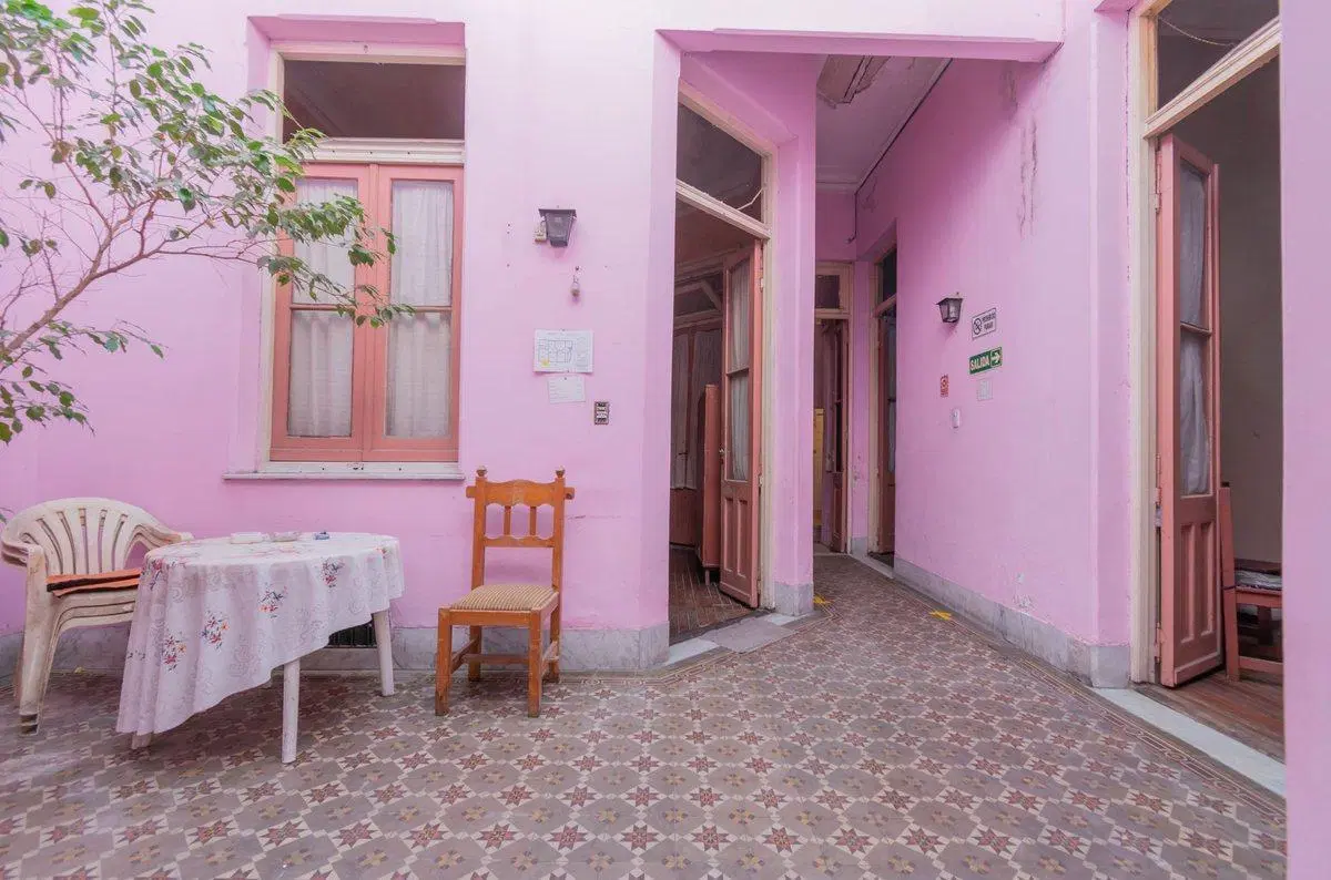 CASA EN VENTA ALMAGRO - EX HOTEL - LOTE DE 143 M2 8