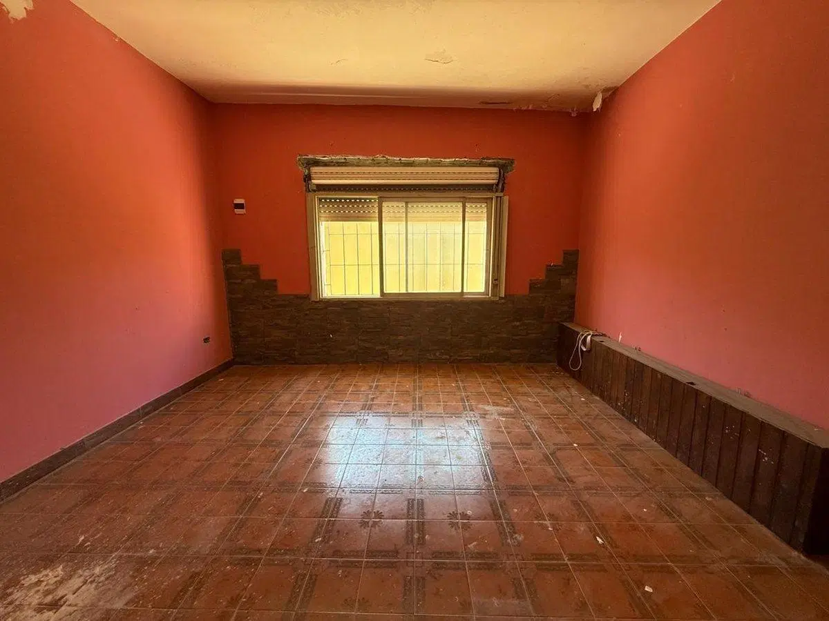 VENTA CASA MULTIFAMILIAR ISIDRO CASANOVA 8