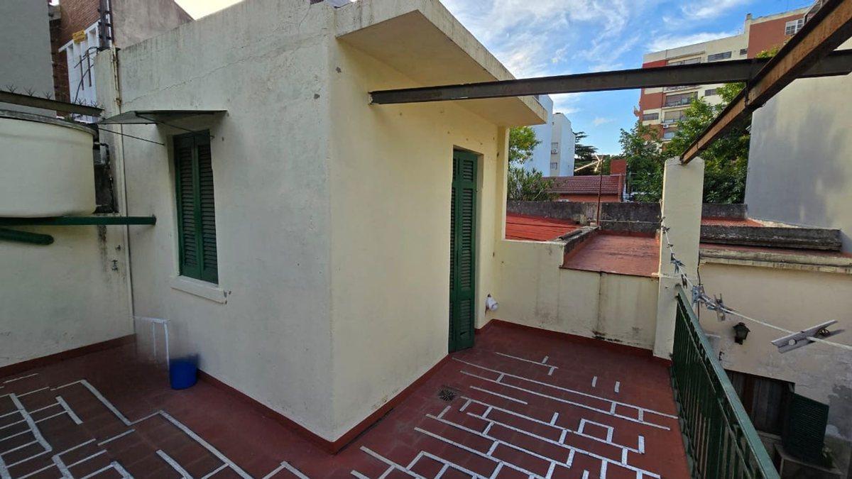 Foto de CASA 5 AMBIENTES LOTE PROPIO - VILLA EL PARQUE, imagen 2