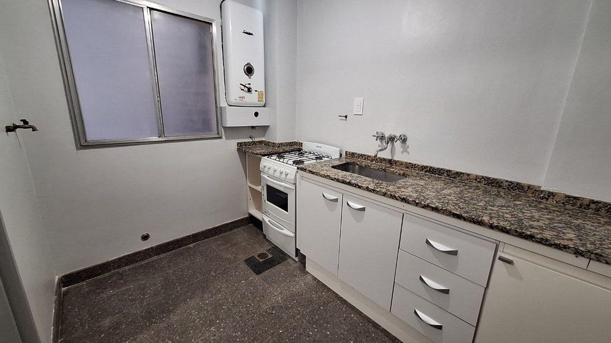 Foto de VENTA BELGRANO 3 AMB C/BALCON Pque de INNOVACION, imagen 1