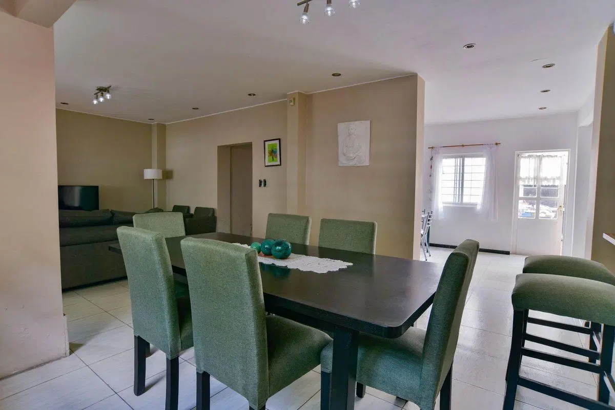 VENTA CASA 5AMB S.LUGARES PATIO-PARRI-COCHER-PROOM 2