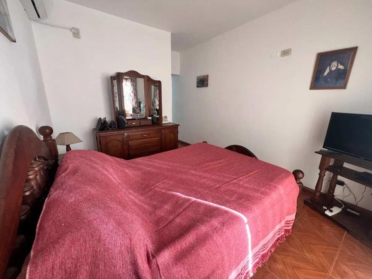 VENTA PH 4AMB V.LUZU S/EXP COCHERA.JARDIN.PLAYROOM 8