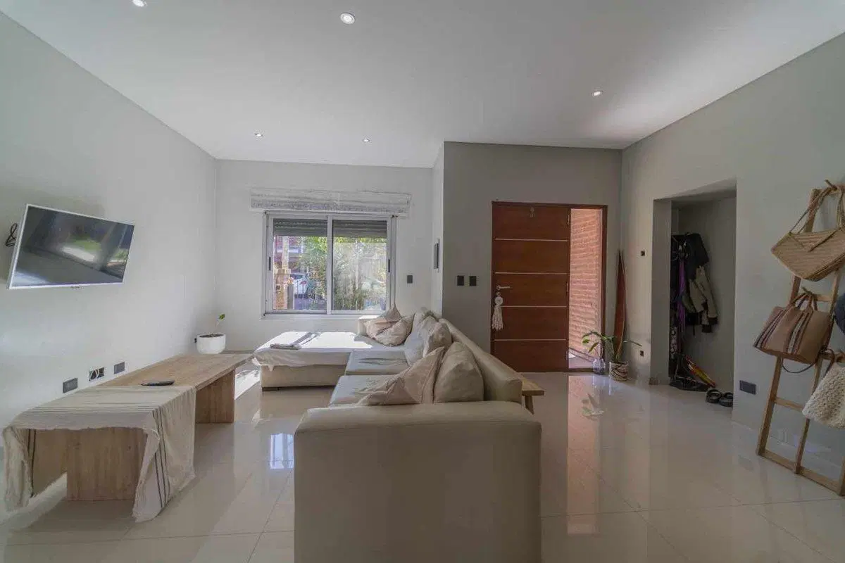 VENTA CASA ALTOS DE PACHECO 5 AMB. JARDÍN PILETA 8
