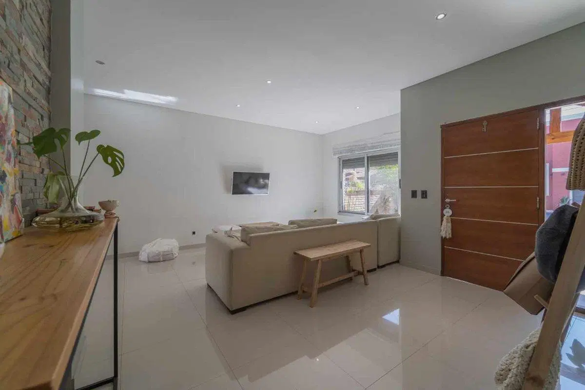 VENTA CASA ALTOS DE PACHECO 5 AMB. JARDÍN PILETA 5