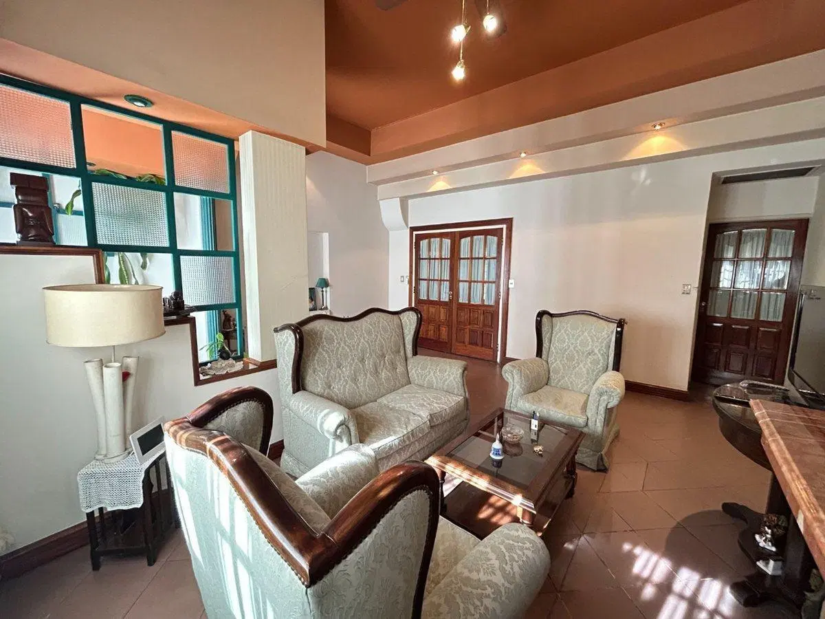 CASA 4 AMB VENTA BARRACAS COCHERA TERRAZA QUINCHO 5
