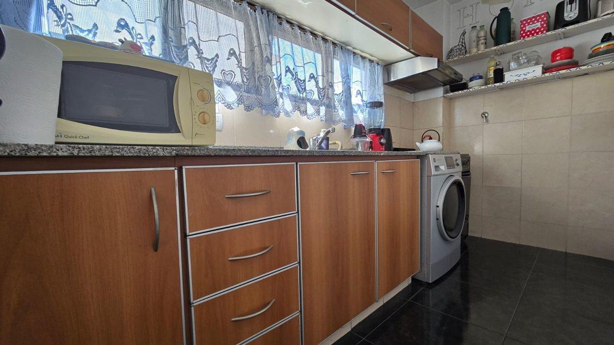 Foto de VENTA DEPTO 2 AMB C/BALCON ¡¡ APTO CRED Y PROF!!, imagen 4