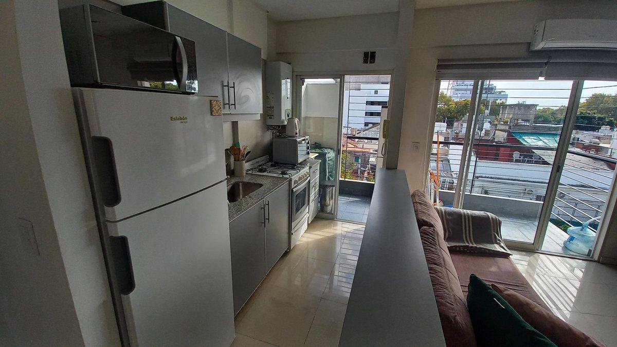 Foto de VENTA DEPTO 2 AMB VILLA GRAL MITRE FRENTE BALCÓN, imagen 1