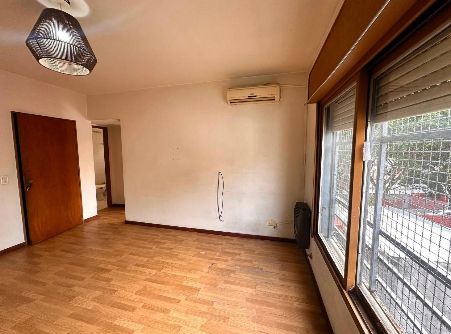 Foto de VENTA 2 AMBIENTES CON BALCÓN EN VILLA CRESPO, imagen 1