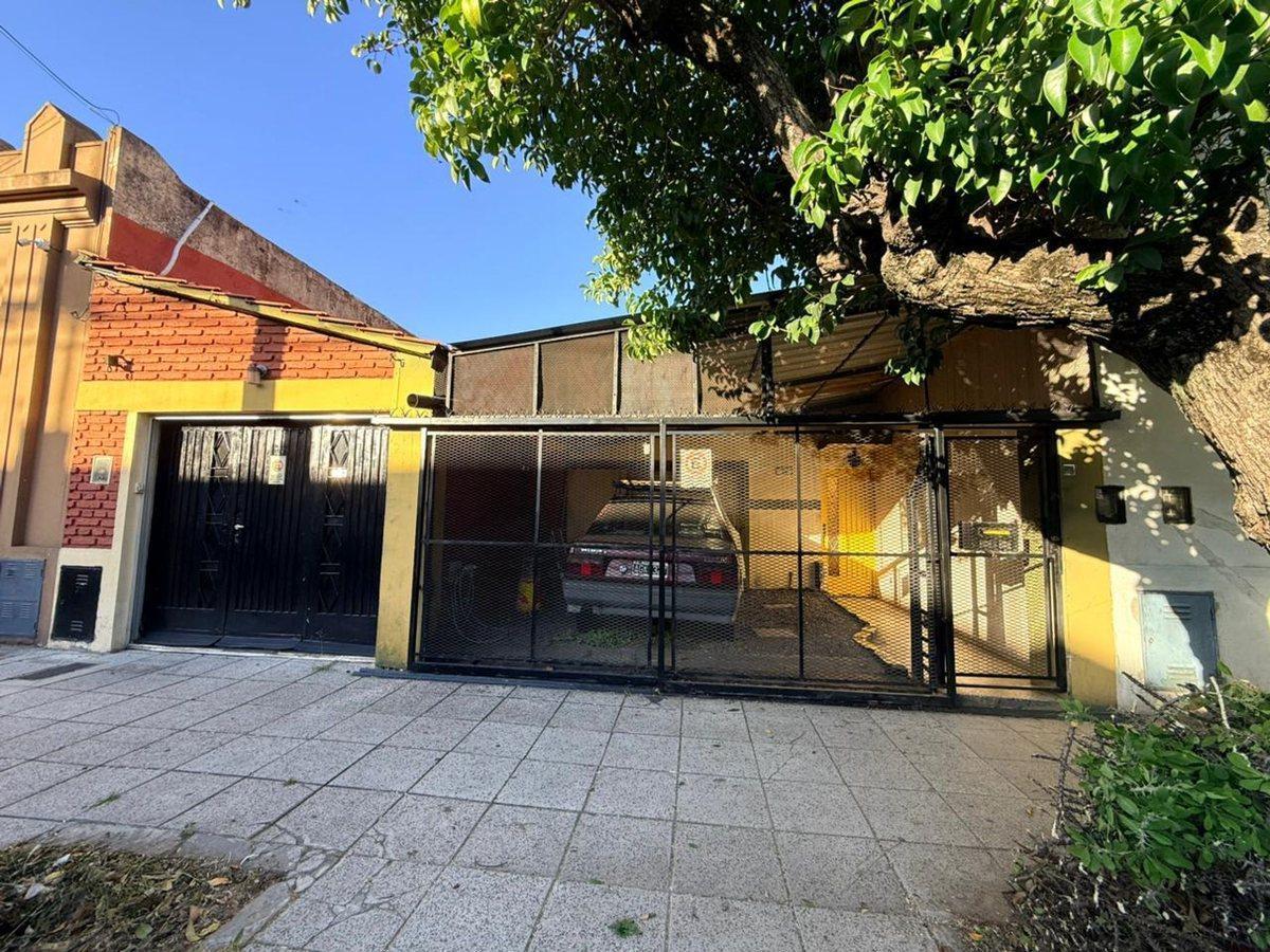 Foto de Venta Casa 5 Amb Villa Sarmiento Apto Crédito, imagen 5