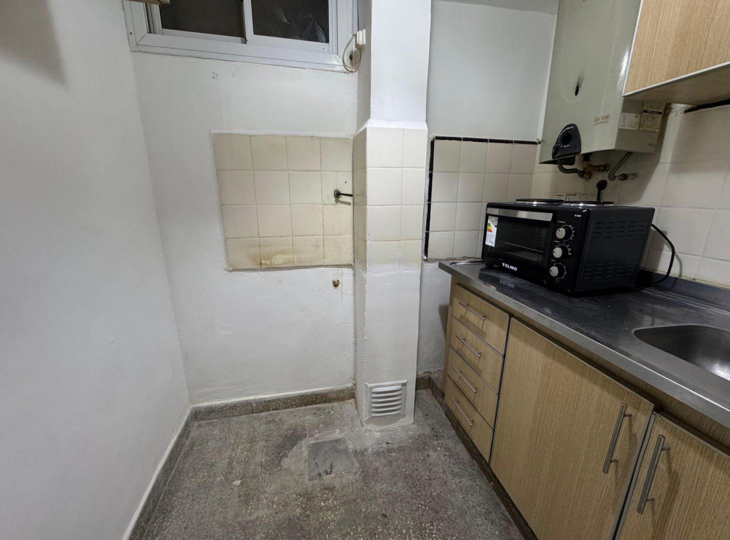 Foto de VENTA 2 AMBIENTES EN PB APTO PROFESIONAL ALMAGRO, imagen 1