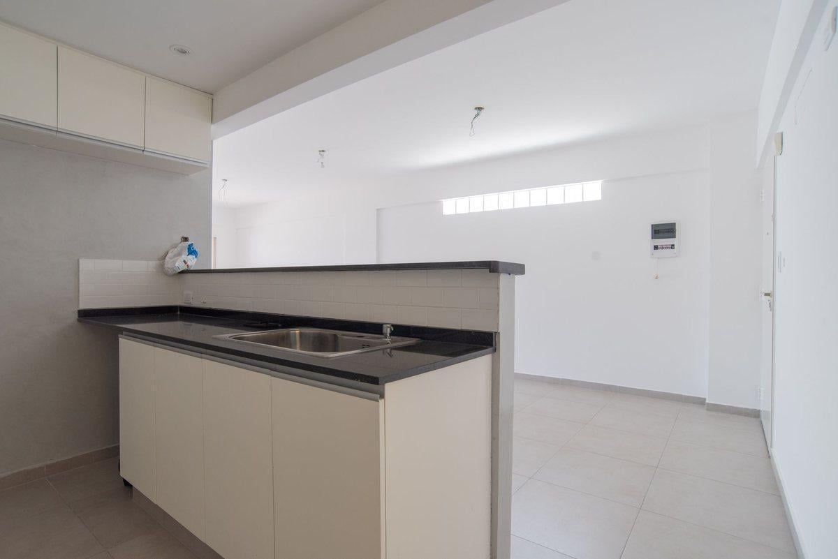 Foto de VENTA DTO 4AMB VILLA DEVOTO BALCON-JACUZZI-COCHERA, imagen 5