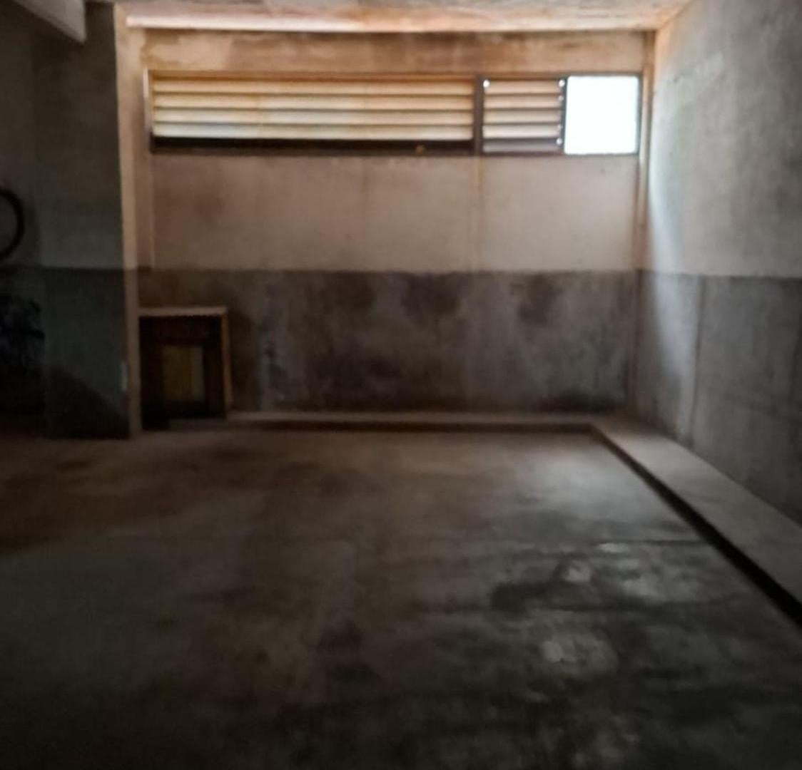 Foto de DPTO 4 AMB VENTA VILLA GRAL MITRE COCHERA, imagen 1