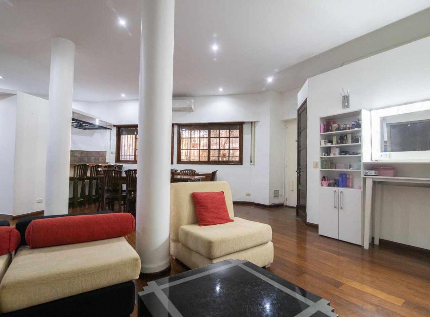 Foto de VENTA CASA 6 amb. LOPTE PROPIO cTERRAZA CABALLITO, imagen 5